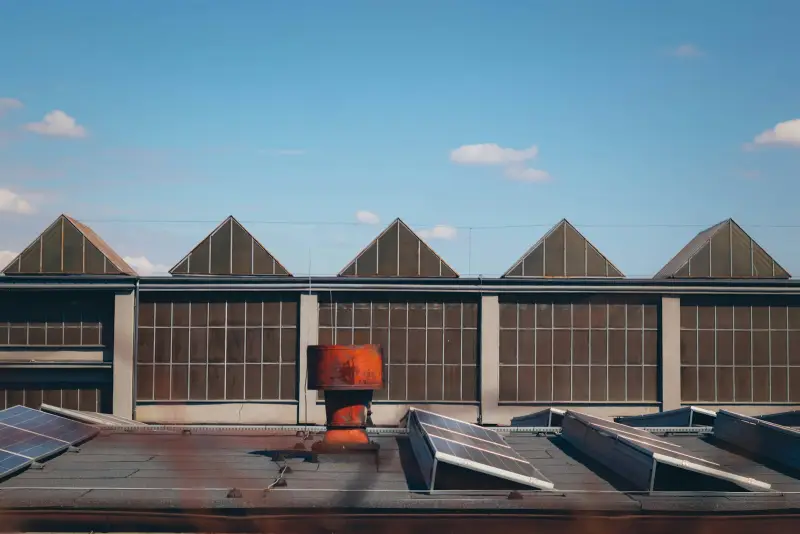 Zonnepanelen Vermogen bij Hoge Temperatuur in Zomer